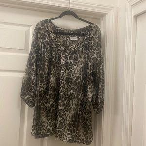 Woman’s blouse dressy